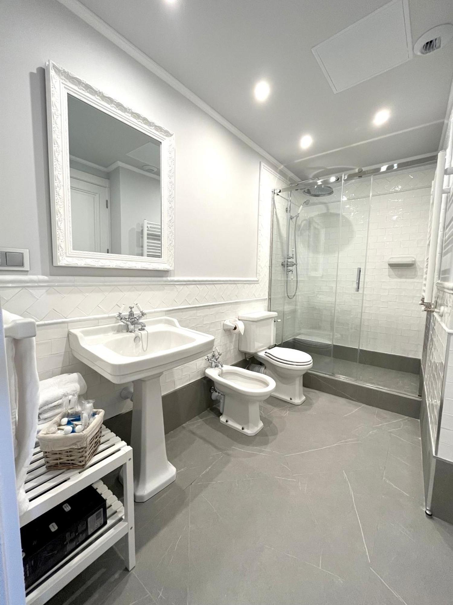 Apartamentos El Mirador Del Poeta Salamanca Szoba fotó